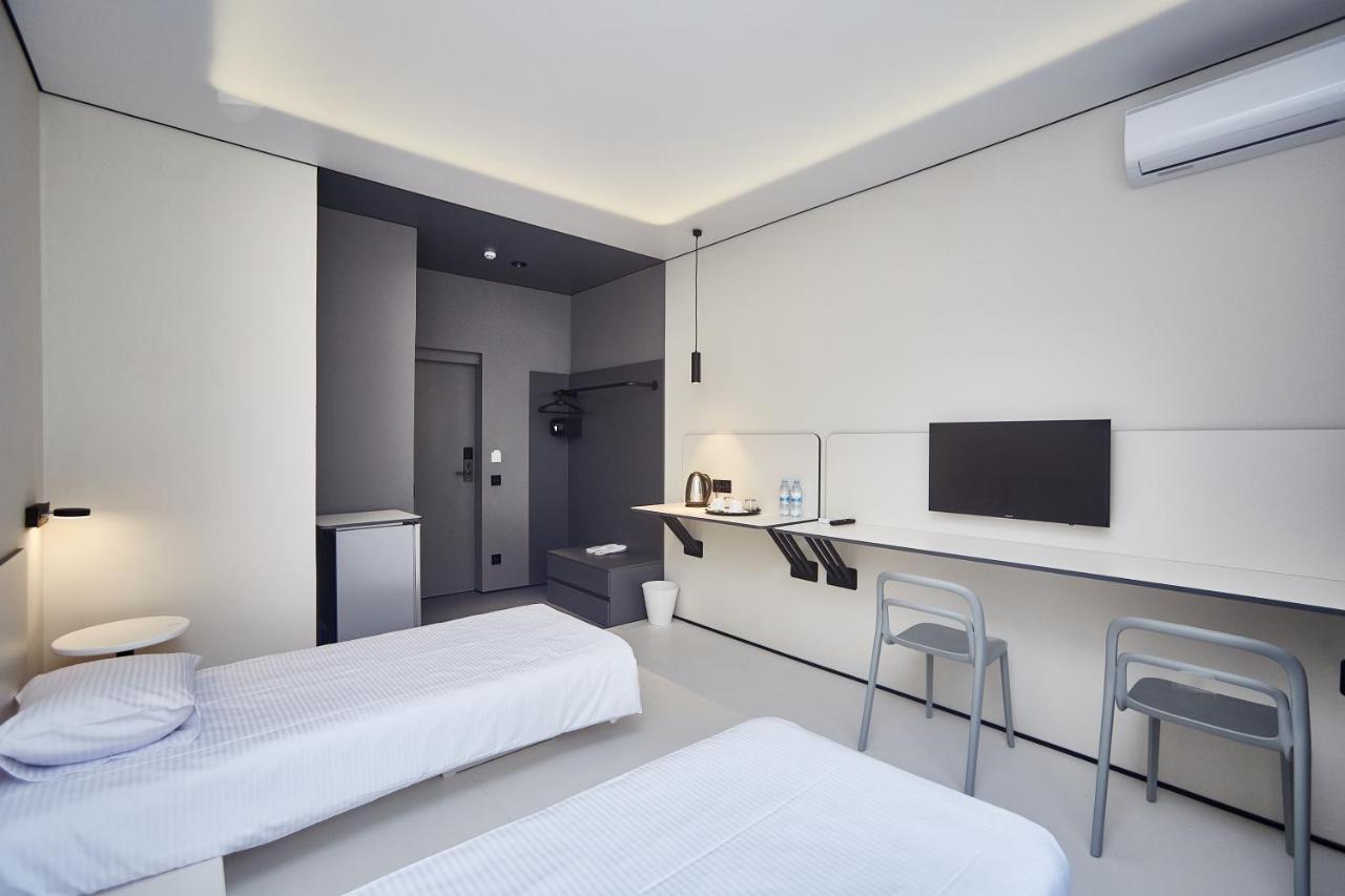 Ultramarinn Hotel Одеса Екстериор снимка