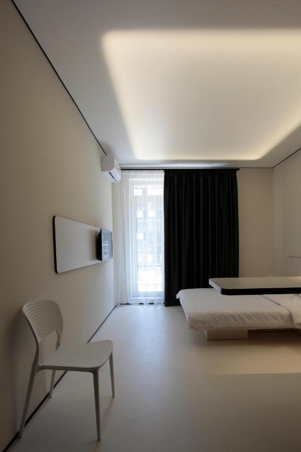 Ultramarinn Hotel Одеса Екстериор снимка