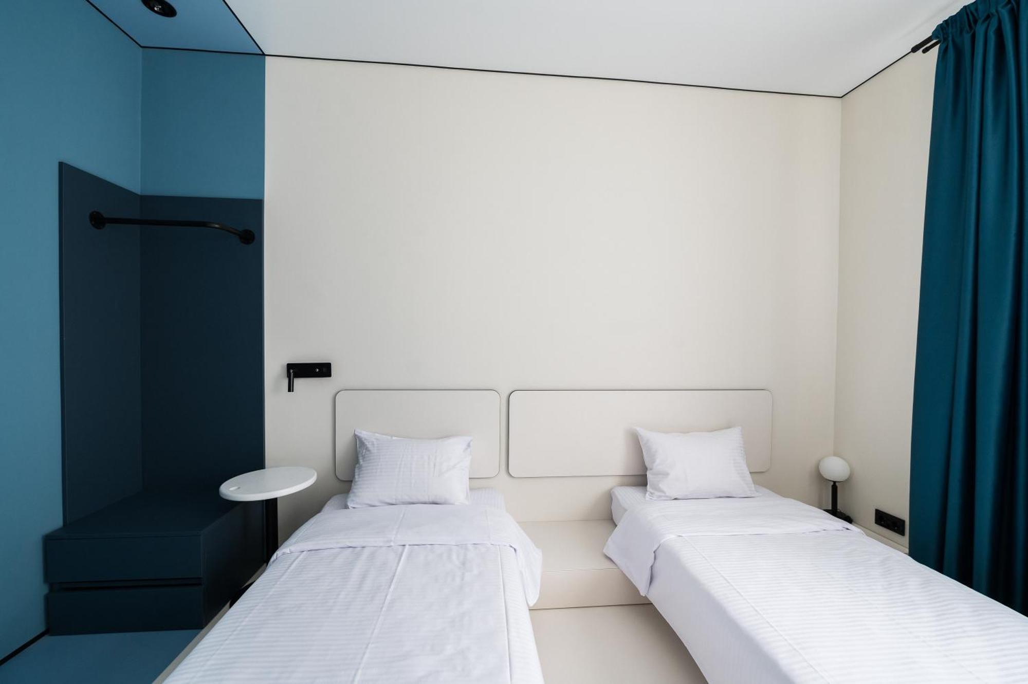 Ultramarinn Hotel Одеса Екстериор снимка