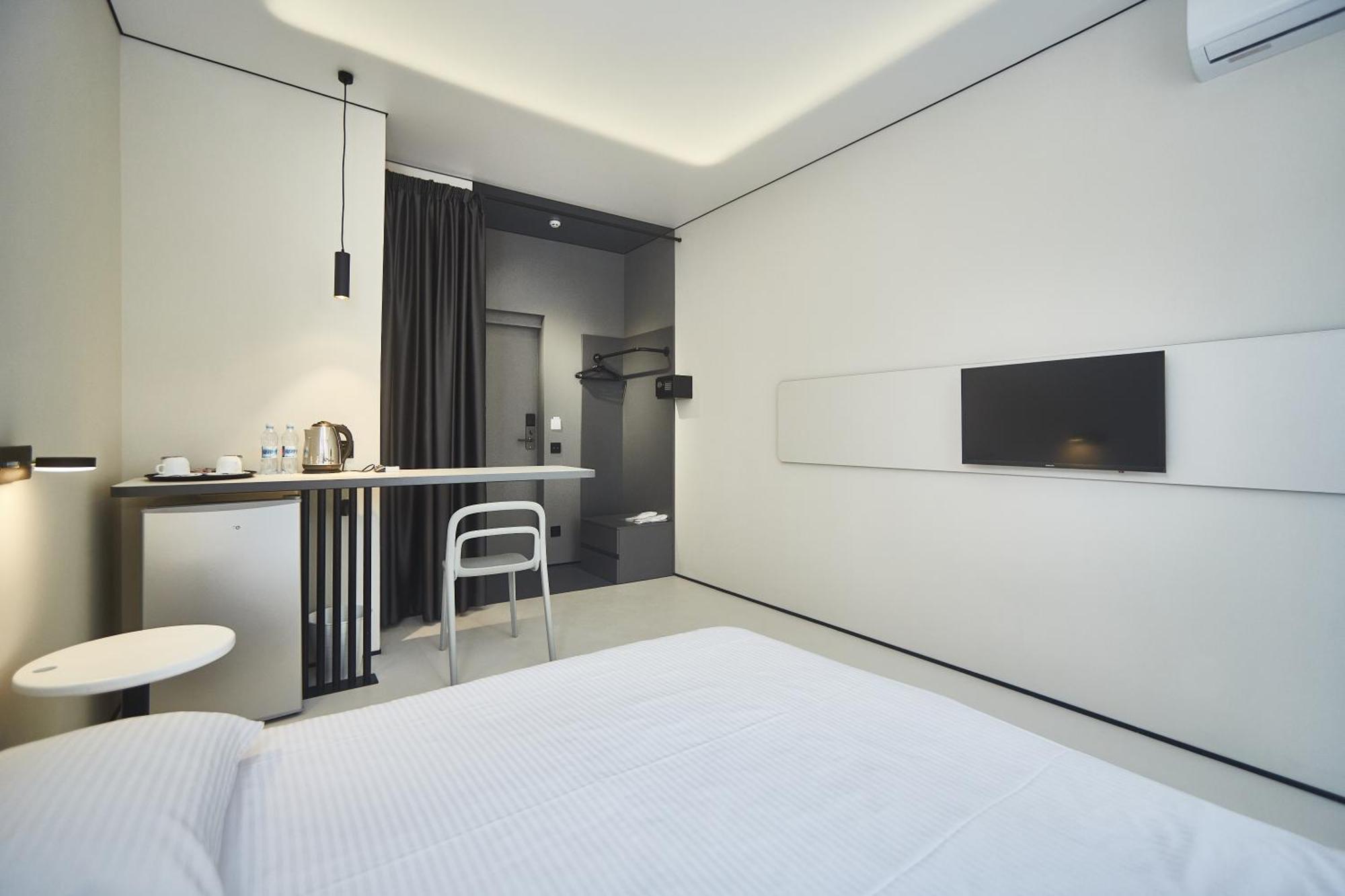 Ultramarinn Hotel Одеса Екстериор снимка